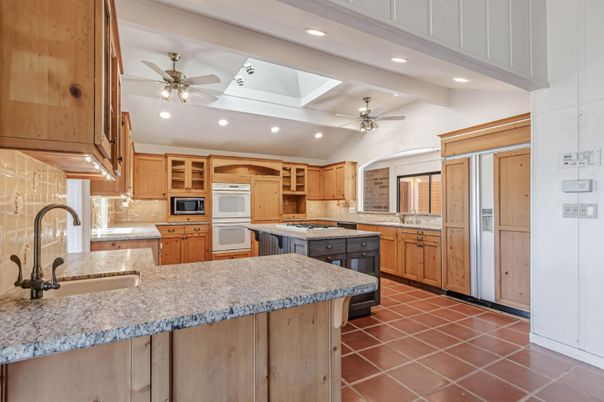 Interior, Kitchen, Recessed Lighting
