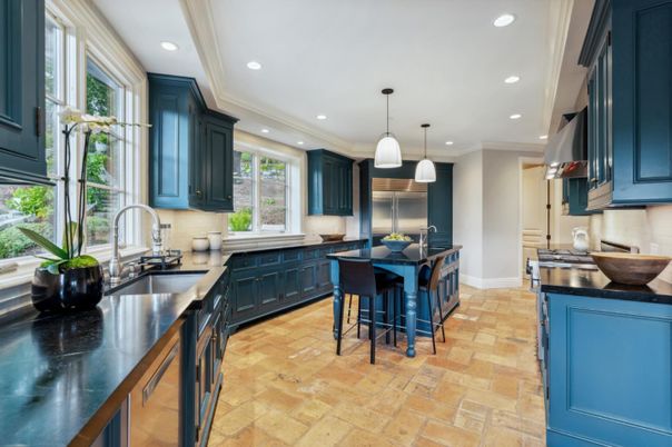 Interior, Kitchen, Pendant Lights, Recessed Lighting, Stainless Steel Appliances