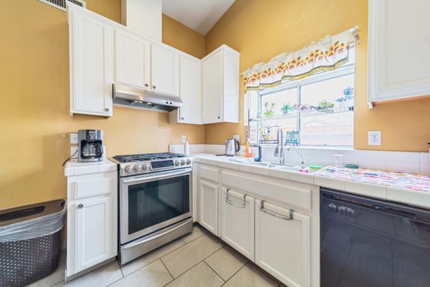 Interior, Kitchen, Tile Countertops