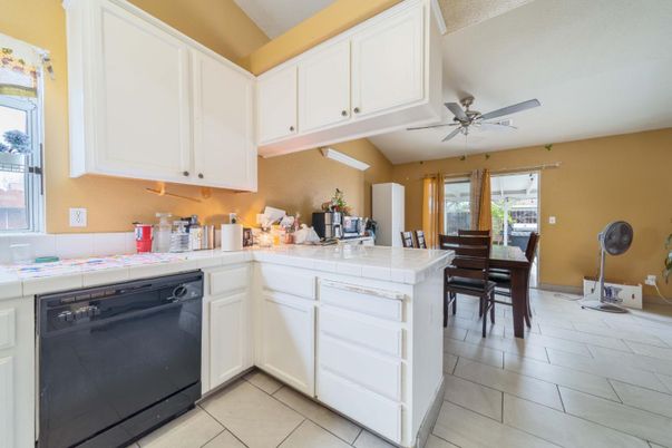 Dining room, Interior, Kitchen, Tile Countertops