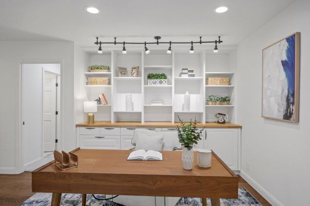 Home Office, Interior, Recessed Lighting, Wood Texture Flooring