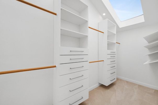 Interior, Walk-in Closets