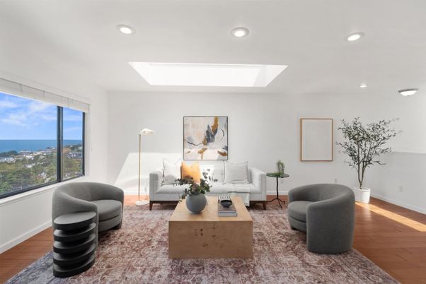 Interior, Living room, Recessed Lighting, Water, Wood Texture Flooring