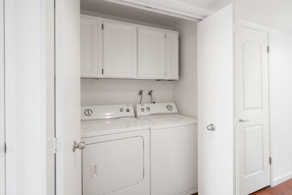 Interior, Utility Closets, Washer