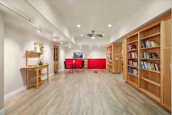 Home Office, Interior, Recessed Lighting, Wood Texture Flooring