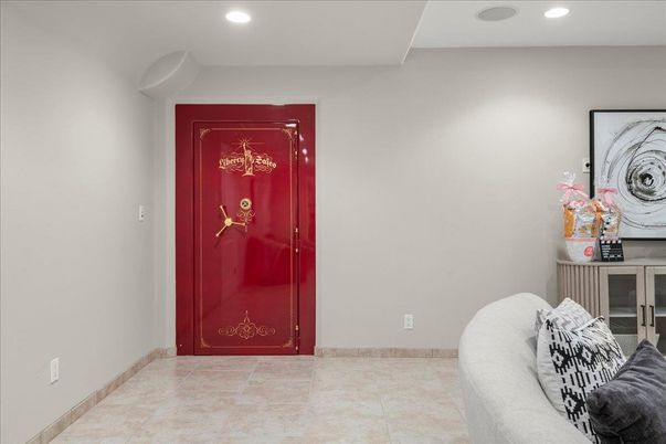 Interior, Recessed Lighting