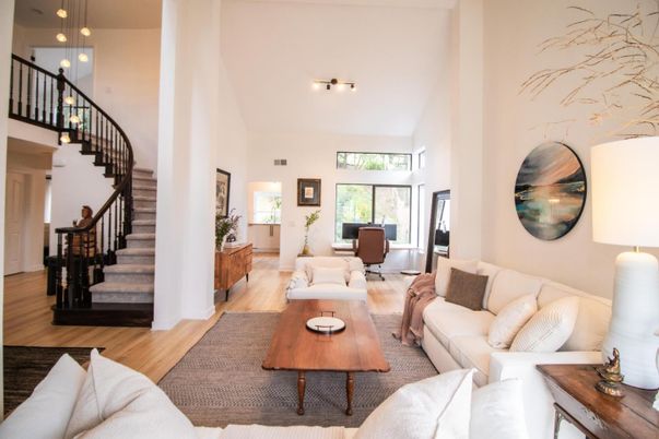 Interior, Living room, Pendant Lights, Wood Texture Flooring