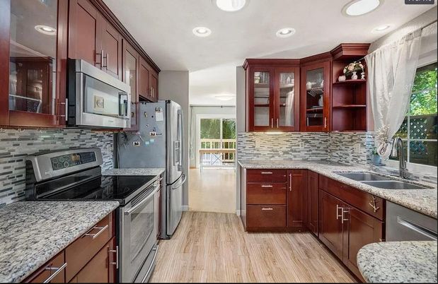 Interior, Kitchen, Recessed Lighting, Wood Texture Flooring