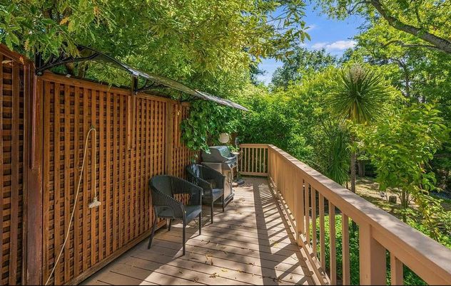 Exterior, Wood Texture Flooring