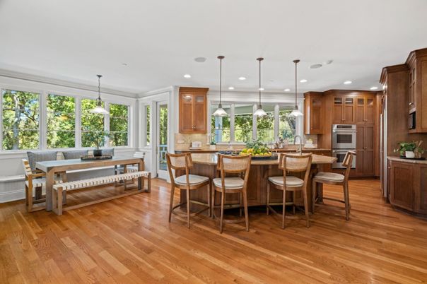 Dining room, Interior, Kitchen, Pendant Lights, Recessed Lighting, Wood Texture Flooring