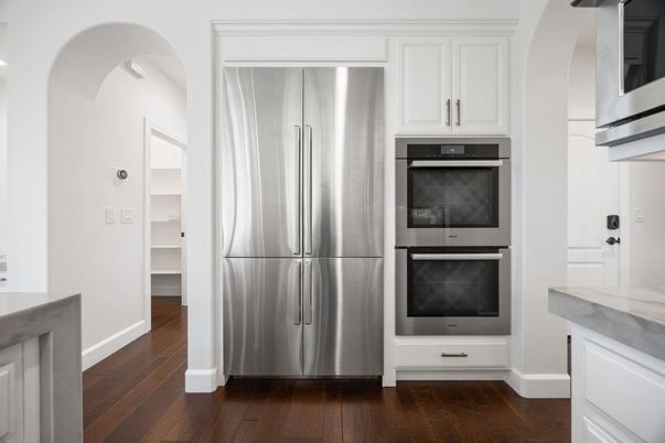 Interior, Kitchen, Stainless Steel Appliances, Wood Texture Flooring