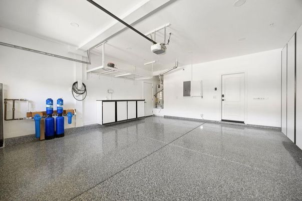 Garage, Interior, Recessed Lighting