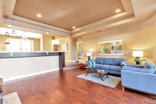 Interior, Living room, Pendant Lights, Recessed Lighting, Wood Texture Flooring