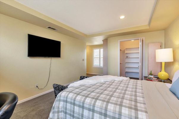 Bedroom, Interior, Recessed Lighting