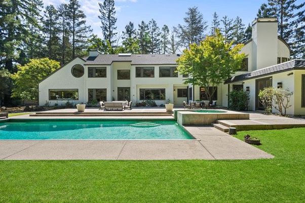 Backyard, Exterior, Pool