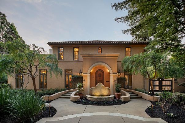 Exterior, Facade, Mediterranean