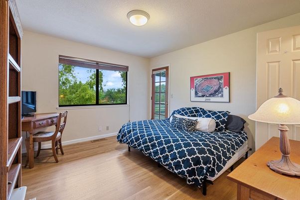 Bedroom, Home Office, Interior, Wood Texture Flooring