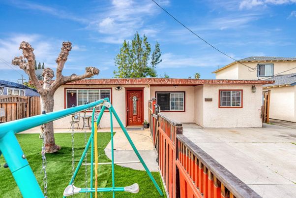 Backyard, Exterior, Playground