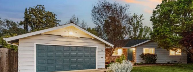 Detached Garage, Exterior