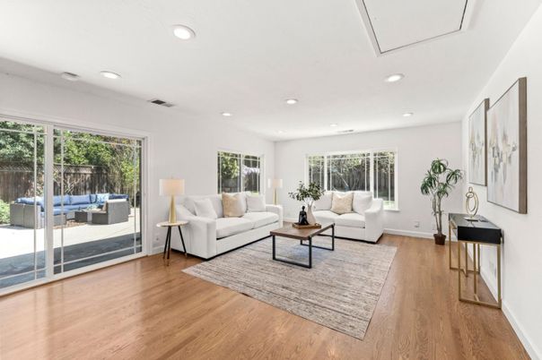 Interior, Living room, Recessed Lighting, Wood Texture Flooring