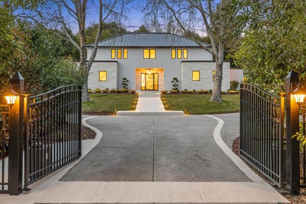Backyard, Exterior, Facade, French Provincial