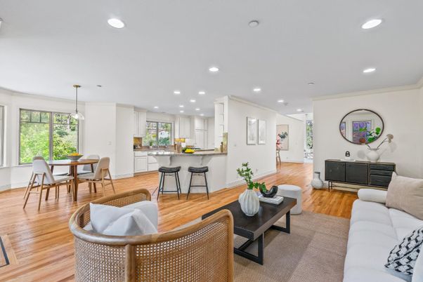 Dining room, Interior, Kitchen, Living room, Pendant Lights, Recessed Lighting, Wood Texture Flooring