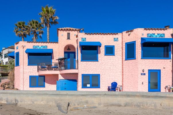 Exterior, Facade, Spanish Mediterranean