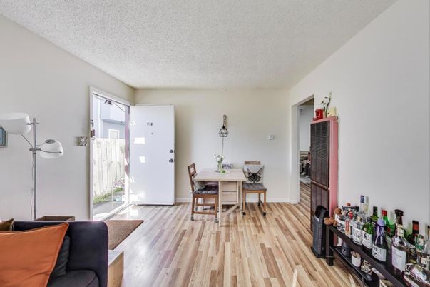Dining room, Interior, Wood Texture Flooring