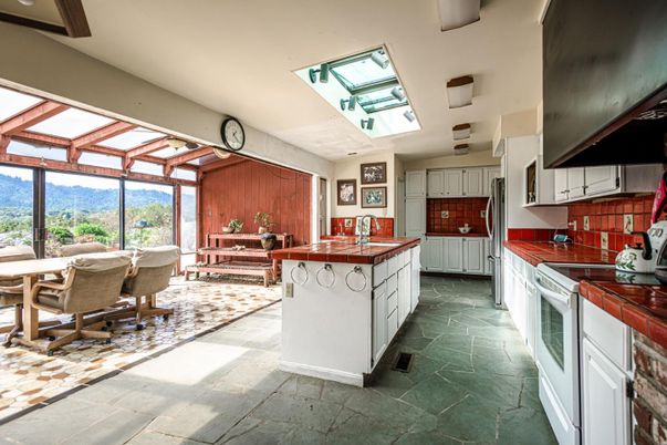 Dining room, Interior
