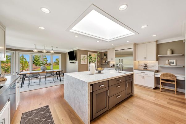 Dining room, Interior, Kitchen, Recessed Lighting, Stainless Steel Appliances, Wood Texture Flooring