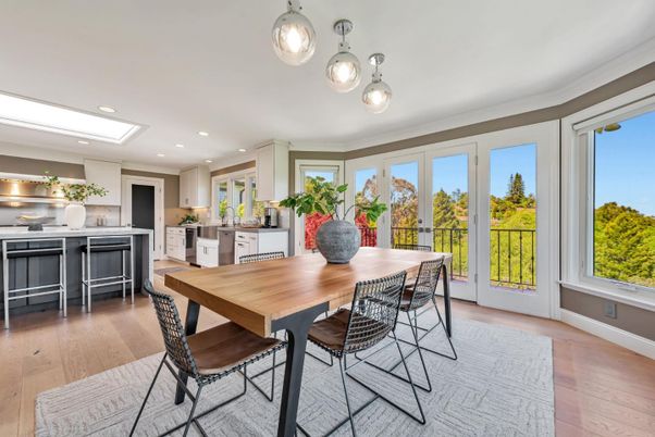 Dining room, Interior, Kitchen, Recessed Lighting, Wood Texture Flooring