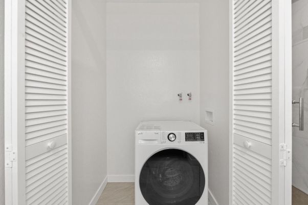 Interior, Utility Closets, Washer