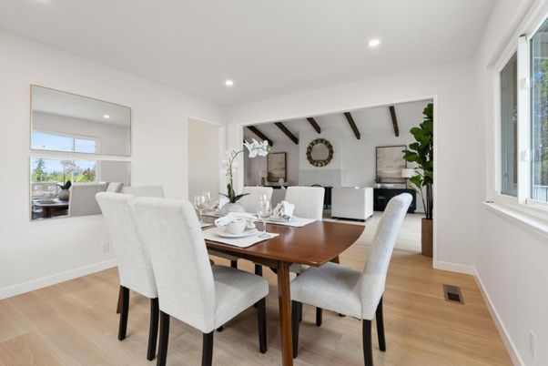 Dining room, Interior, Recessed Lighting, Wood Texture Flooring