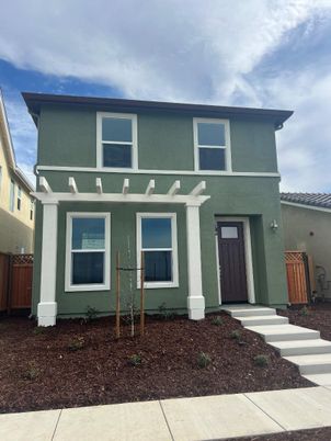 Exterior, Facade, American Craftsman
