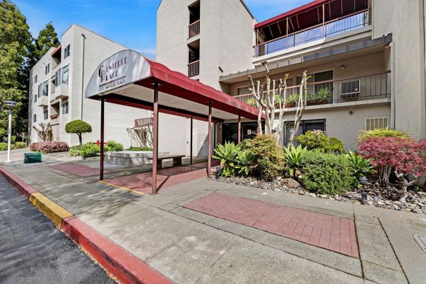 Exterior, Facade, Condo Building