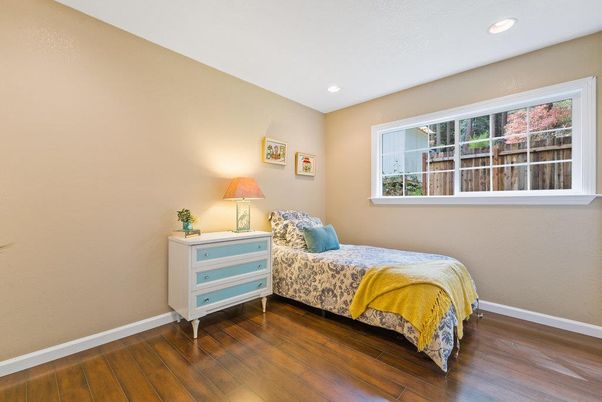 Bedroom, Interior, Recessed Lighting, Wood Texture Flooring