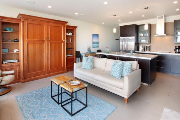 Interior, Kitchen, Living room, Pendant Lights, Recessed Lighting, Stainless Steel Appliances