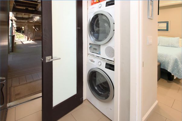 Bedroom, Interior, Utility Closets, Washer