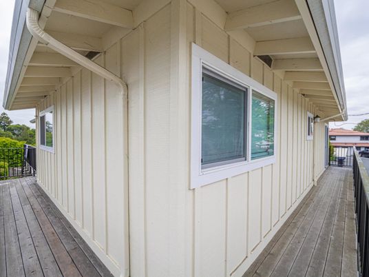 Exterior, Wood Texture Flooring