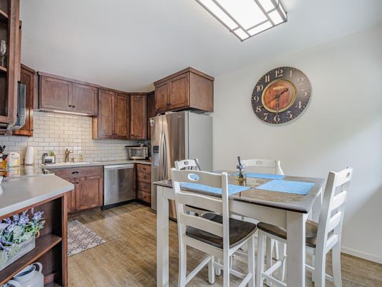 Dining room, Interior, Kitchen, Stainless Steel Appliances, Wood Texture Flooring