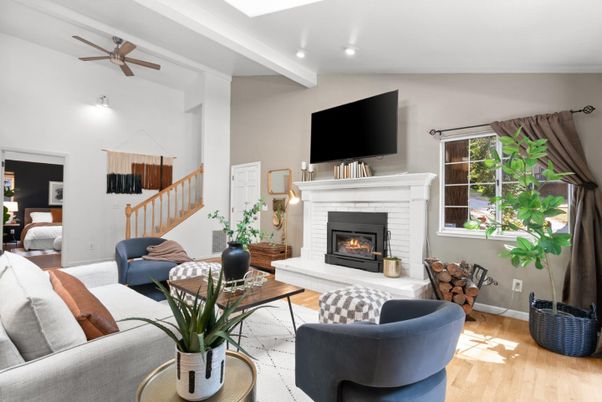 Fireplace, Interior, Living room, Recessed Lighting, Wood Texture Flooring