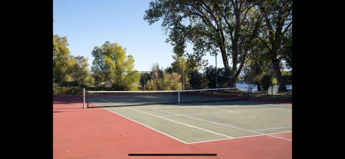 Exterior, Tennis Courts