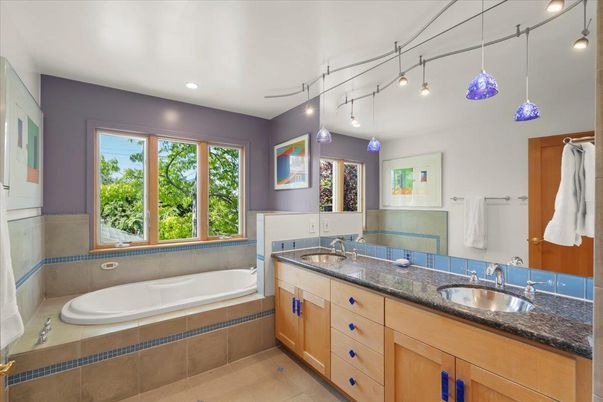Bathroom, Dual Sink Vanities, Interior, Pendant Lights, Recessed Lighting