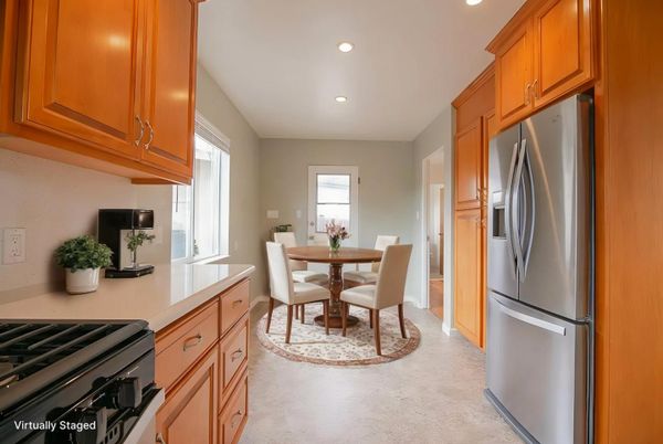 Dining room, Interior, Kitchen, Recessed Lighting