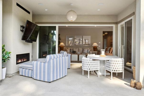 Dining room, Fireplace, Interior, Living room, Pendant Lights, Recessed Lighting