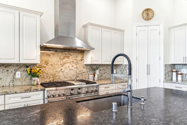 Interior, Kitchen, Stainless Steel Appliances