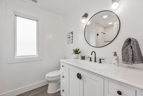 Bathroom, Dual Sink Vanities, Interior, Wood Texture Flooring