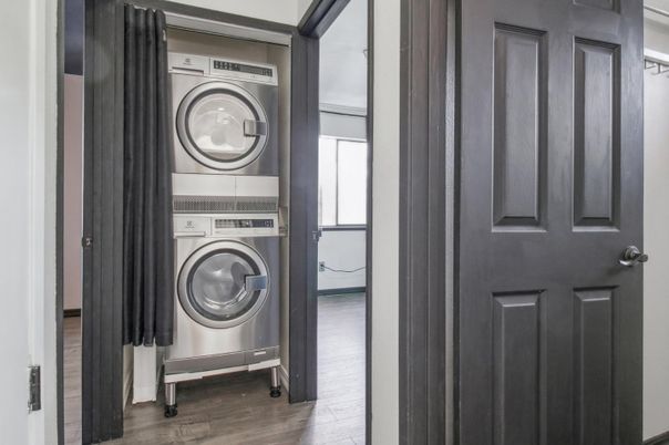 Interior, Utility Closets, Washer, Wood Texture Flooring