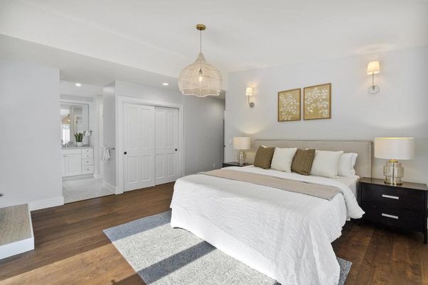 Bedroom, Interior, Pendant Lights, Recessed Lighting, Wood Texture Flooring