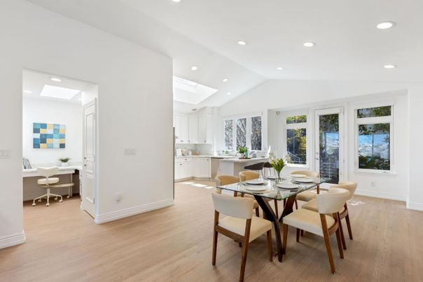Dining room, Interior, Kitchen, Recessed Lighting, Wood Texture Flooring